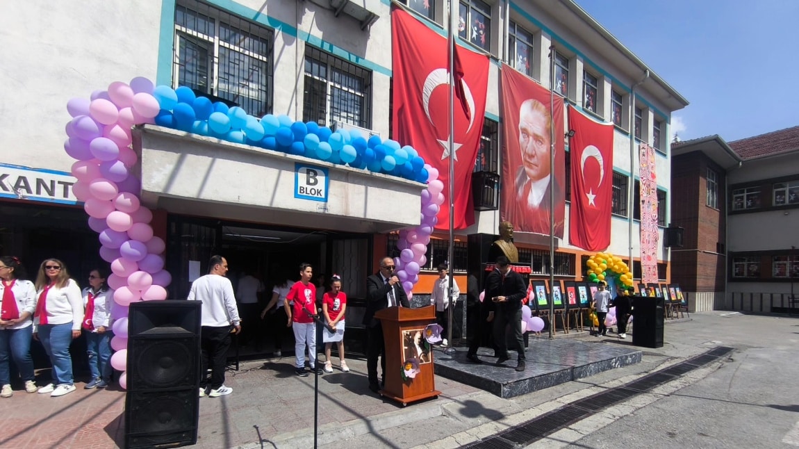 23 Nisan Ulusal Egemenlik ve Çocuk Bayramı'nı Coşkuyla Kutladık